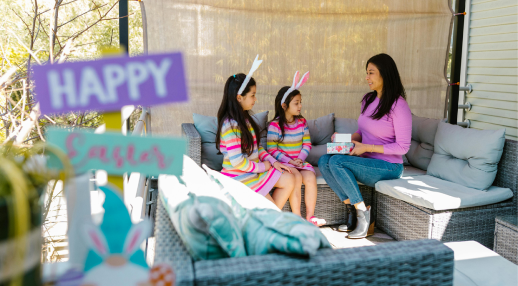 A family celebrating easter wishes